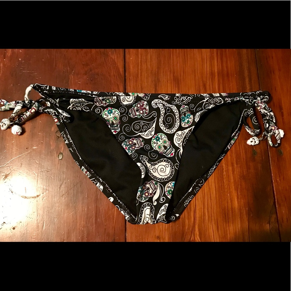 Sugar skull bottoms only